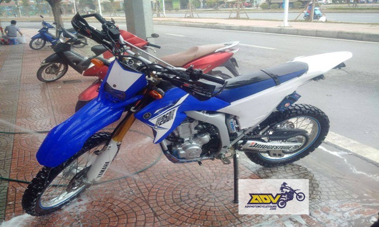 wr250r-for-motorbike-tours